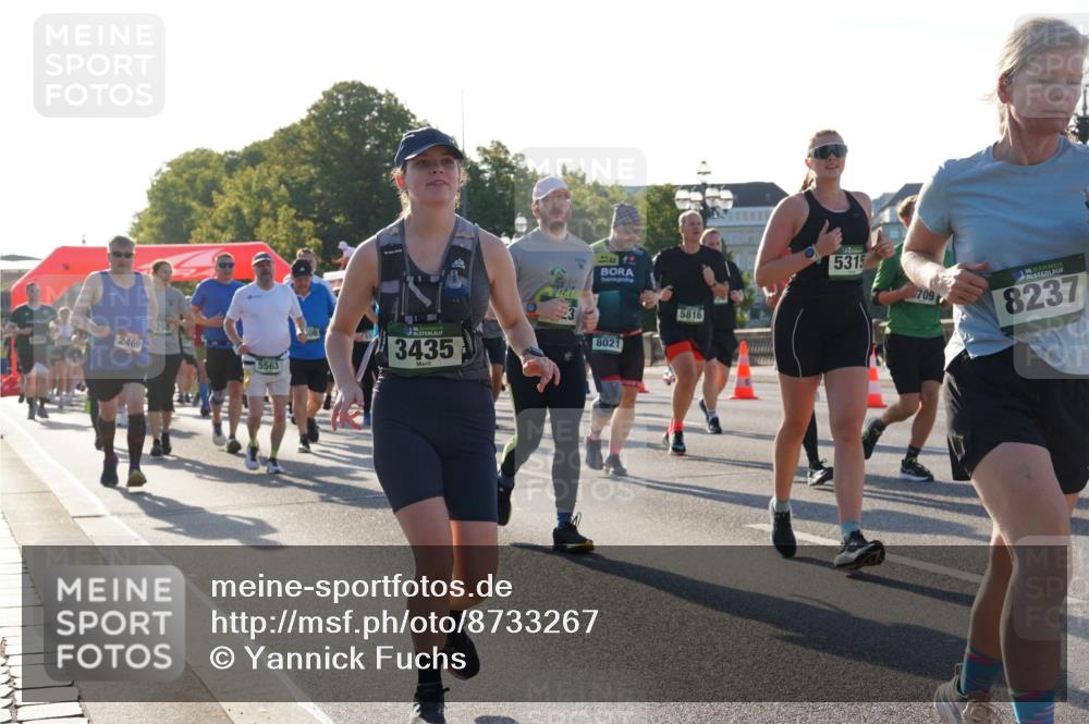 07.09.2025 - BARMER Alsterlauf Yannick Fuchs http://msf.ph/oto/8733267 07.09.2025 09:06:45 Laufen 2469, 255, 5563, 81, 3435, 8021, 5816, 5315, 709, 36, 8237 meine-sportfotos.de