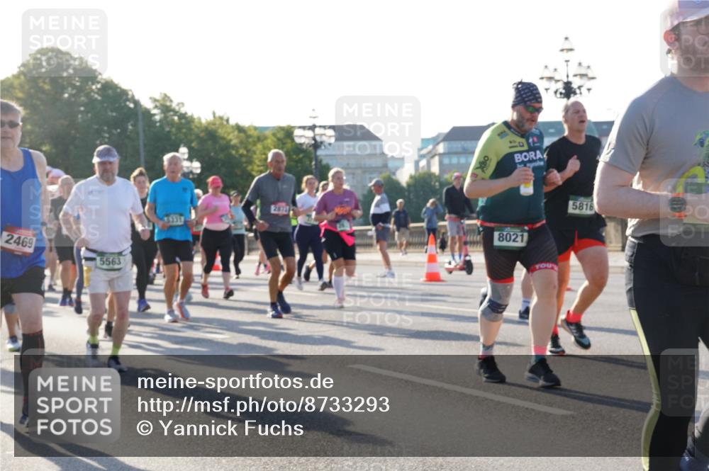 07.09.2025 - BARMER Alsterlauf Yannick Fuchs http://msf.ph/oto/8733293 07.09.2025 09:06:47 Laufen 2469, 5563, 2872, 8021, 5816 meine-sportfotos.de