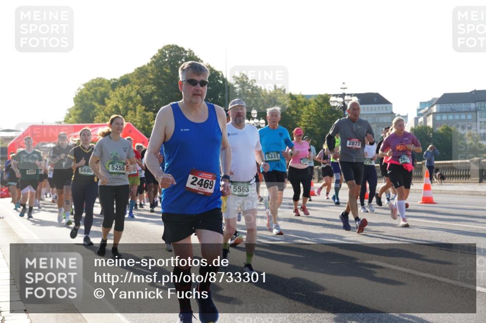 07.09.2025 - BARMER Alsterlauf Yannick Fuchs http://msf.ph/oto/8733301 07.09.2025 09:06:47 Laufen 4459, 5680, 5255, 2469, 5563, 5331, 130722, 2873, 3776, 263 meine-sportfotos.de