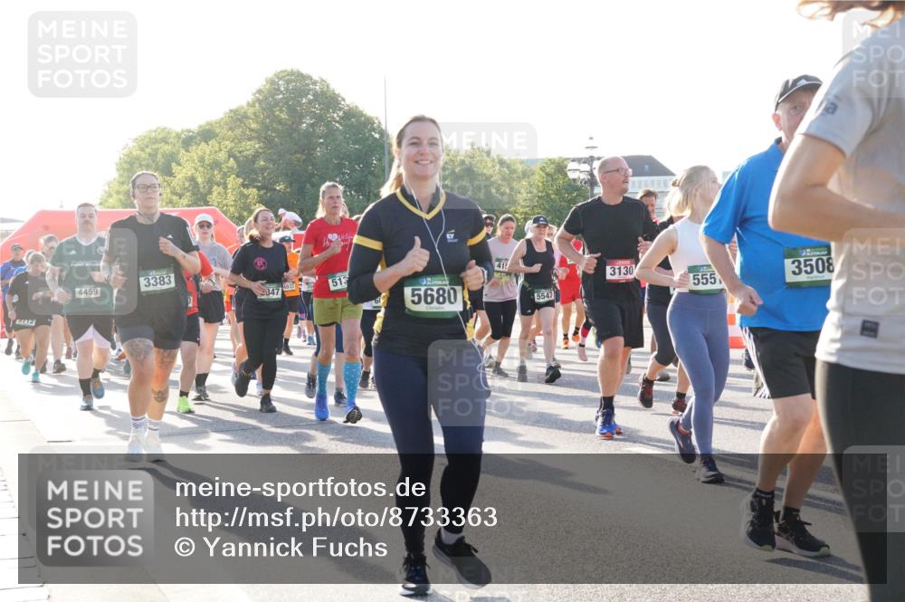 07.09.2025 - BARMER Alsterlauf Yannick Fuchs http://msf.ph/oto/8733363 07.09.2025 09:06:51 Laufen 2712, 4459, 3383, 347, 493320, 513, 5680, 415, 3130, 555, 5547, 3508 meine-sportfotos.de