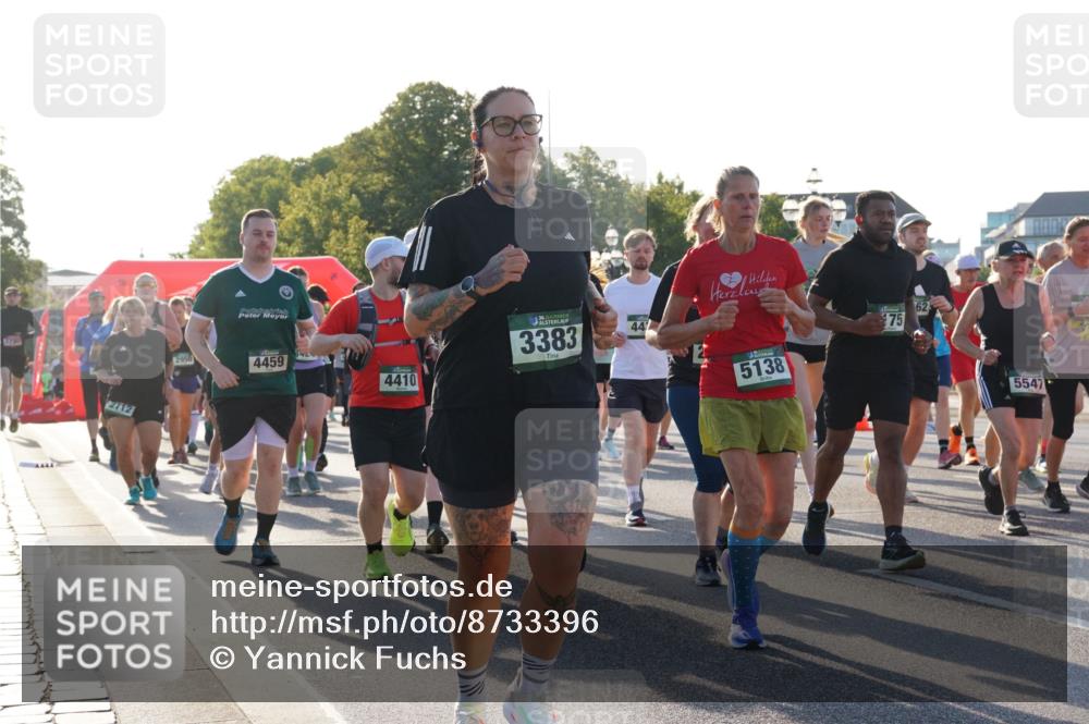 07.09.2025 - BARMER Alsterlauf Yannick Fuchs http://msf.ph/oto/8733396 07.09.2025 09:06:53 Laufen 2712, 2950, 4459, 4410, 3383, 44, 5138, 75, 62, 5547 meine-sportfotos.de