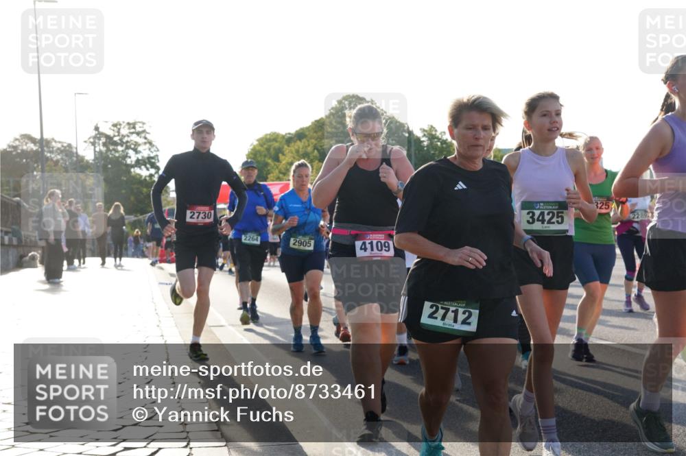 07.09.2025 - BARMER Alsterlauf Yannick Fuchs http://msf.ph/oto/8733461 07.09.2025 09:06:58 Laufen 2730, 2264, 2905, 4109, 2712, 36, 3425, 325, 2289 meine-sportfotos.de