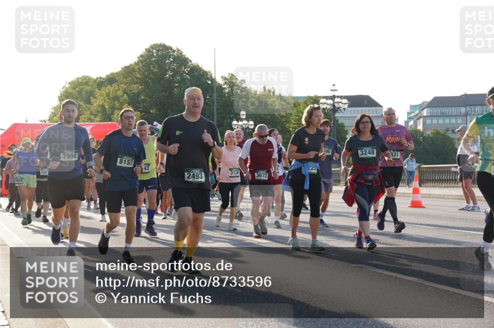 07.09.2025 - BARMER Alsterlauf Yannick Fuchs http://msf.ph/oto/8733596 07.09.2025 09:07:06 Laufen 1969, 200, 3998, 8157, 42, 3139, 3672, 2493, 90, 3248, 931 meine-sportfotos.de