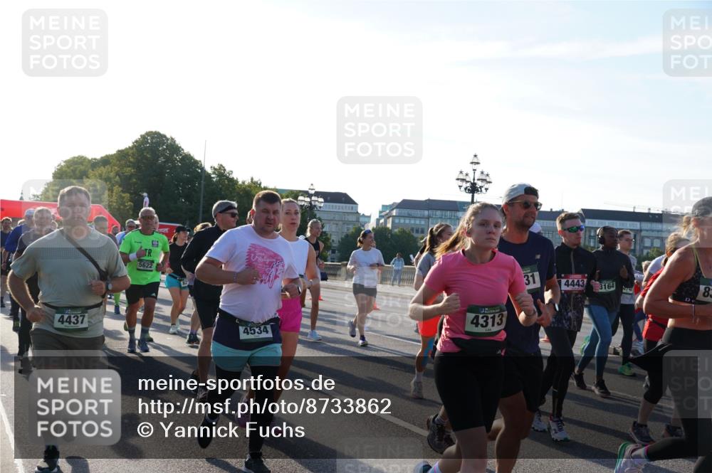 07.09.2025 - BARMER Alsterlauf Yannick Fuchs http://msf.ph/oto/8733862 07.09.2025 09:07:21 Laufen 4437, 9, 5622, 31, 4443, 3164, 4534, 4313, 740, 83 meine-sportfotos.de