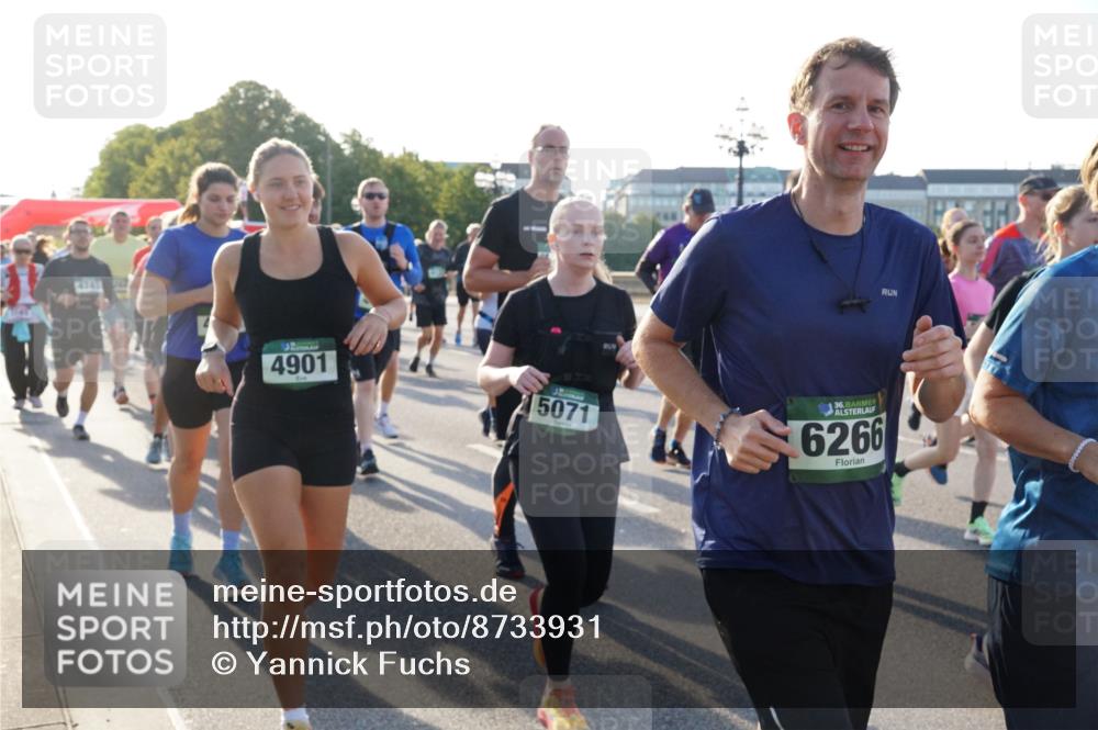 07.09.2025 - BARMER Alsterlauf Yannick Fuchs http://msf.ph/oto/8733931 07.09.2025 09:07:29 Laufen 4901, 5071, 36, 6266 meine-sportfotos.de