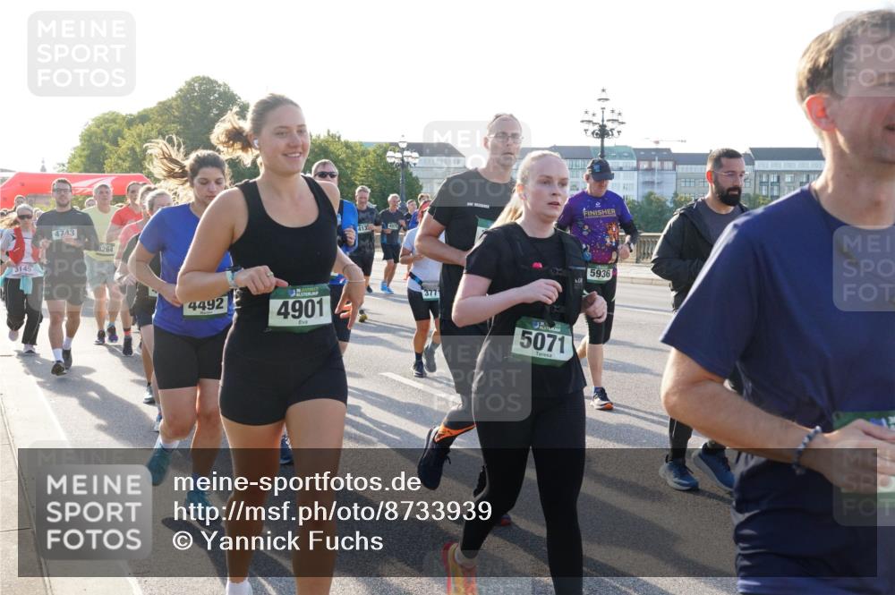 07.09.2025 - BARMER Alsterlauf Yannick Fuchs http://msf.ph/oto/8733939 07.09.2025 09:07:29 Laufen 3145, 4743, 8264, 413, 4492, 6, 4901, 377, 5071, 5936 meine-sportfotos.de