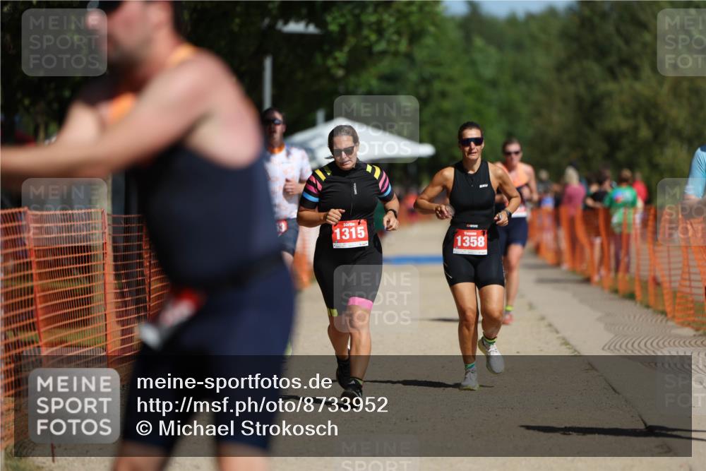 07.09.2025 - 19. Norderstedt Triathlon Michael Strokosch http://msf.ph/oto/8733952 07.09.2025 12:15:28 Laufen 807, 1253, 1305, 1315, 1358, 1365 meine-sportfotos.de