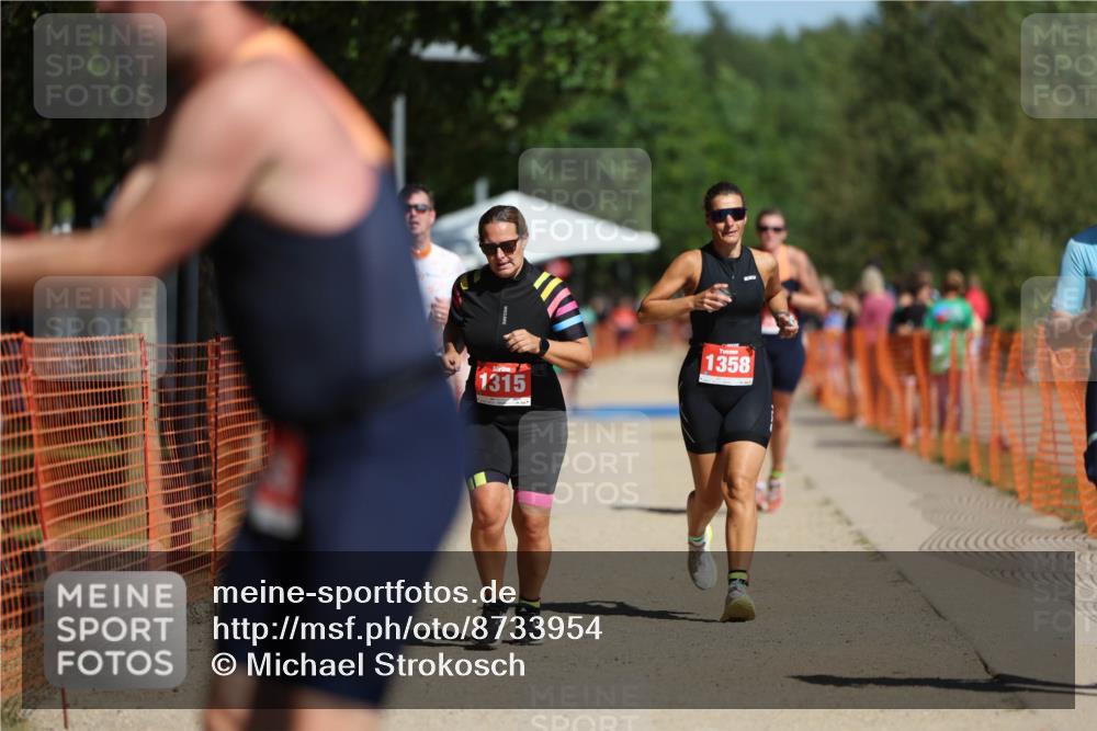 07.09.2025 - 19. Norderstedt Triathlon Michael Strokosch http://msf.ph/oto/8733954 07.09.2025 12:15:28 Laufen 807, 1253, 1305, 1315, 1358, 1365 meine-sportfotos.de