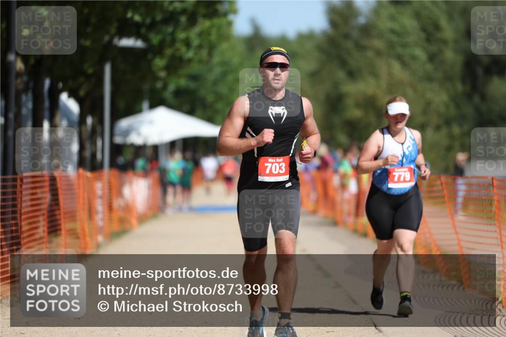07.09.2025 - 19. Norderstedt Triathlon Michael Strokosch http://msf.ph/oto/8733998 07.09.2025 12:15:47 Laufen 703, 779, 1217 meine-sportfotos.de