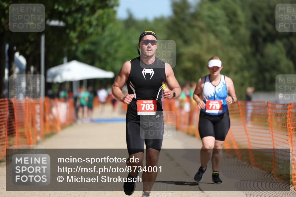 07.09.2025 - 19. Norderstedt Triathlon Michael Strokosch http://msf.ph/oto/8734001 07.09.2025 12:15:47 Laufen 703, 779, 1217 meine-sportfotos.de