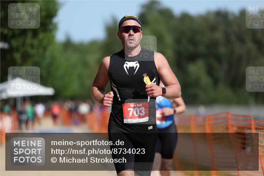 07.09.2025 - 19. Norderstedt Triathlon Michael Strokosch http://msf.ph/oto/8734023 07.09.2025 12:15:48 Laufen 703, 779, 1217 meine-sportfotos.de