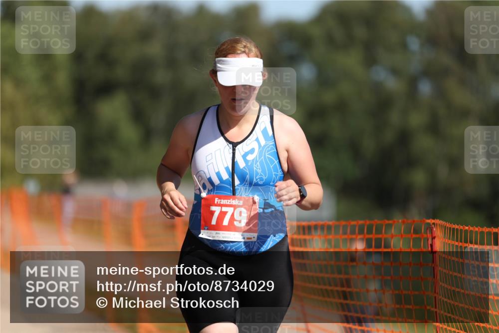 07.09.2025 - 19. Norderstedt Triathlon Michael Strokosch http://msf.ph/oto/8734029 07.09.2025 12:15:51 Laufen 703, 779 meine-sportfotos.de
