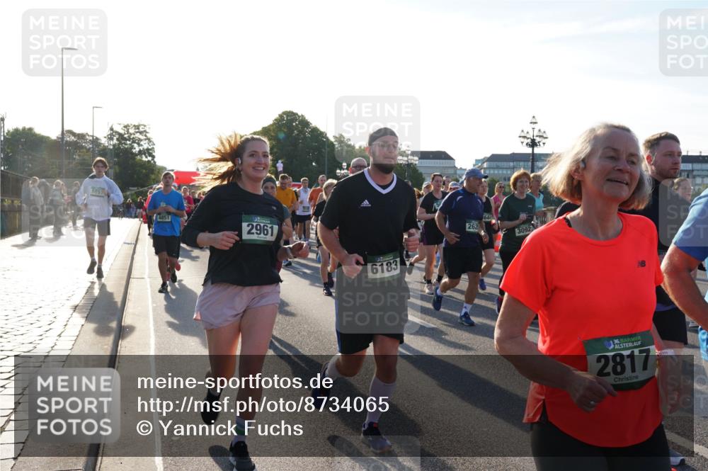 07.09.2025 - BARMER Alsterlauf Yannick Fuchs http://msf.ph/oto/8734065 07.09.2025 09:07:47 Laufen 585, 4851, 2961, 6183, 262, 644, 3092, 36, 2817 meine-sportfotos.de