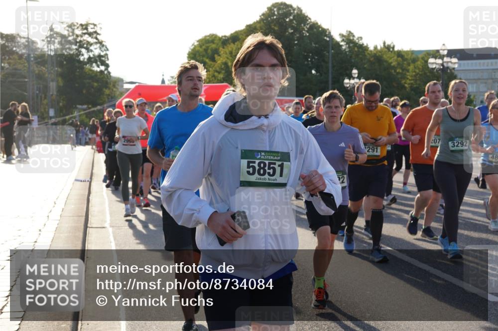 07.09.2025 - BARMER Alsterlauf Yannick Fuchs http://msf.ph/oto/8734084 07.09.2025 09:07:49 Laufen 2950, 36, 5851, 291, 207, 3292, 48 meine-sportfotos.de