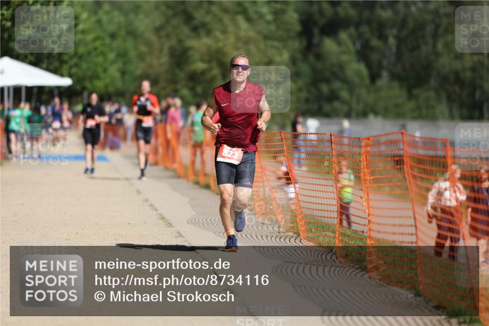07.09.2025 - 19. Norderstedt Triathlon Michael Strokosch http://msf.ph/oto/8734116 07.09.2025 12:16:27 Laufen 823 meine-sportfotos.de