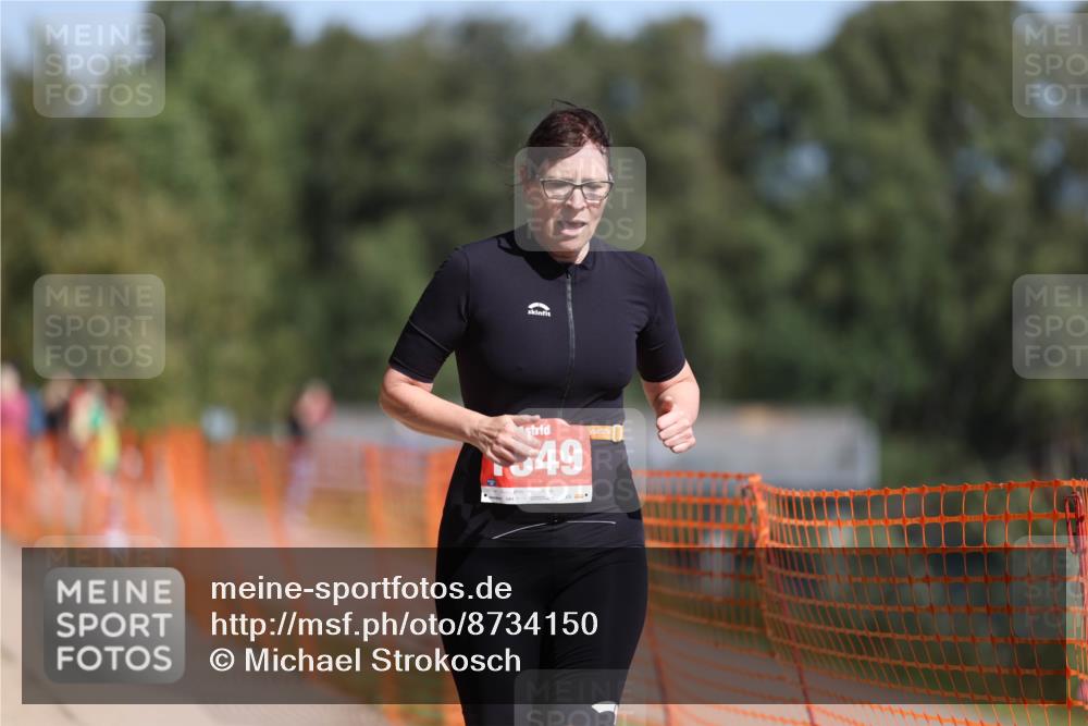 07.09.2025 - 19. Norderstedt Triathlon Michael Strokosch http://msf.ph/oto/8734150 07.09.2025 12:16:42 Laufen 736, 1349 meine-sportfotos.de