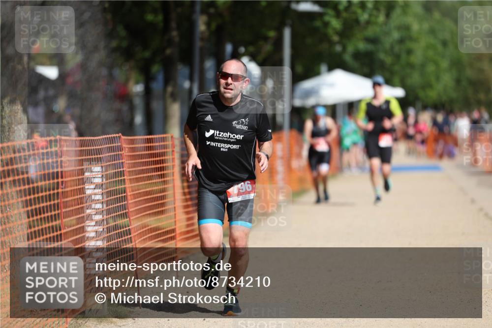 07.09.2025 - 19. Norderstedt Triathlon Michael Strokosch http://msf.ph/oto/8734210 07.09.2025 12:16:54 Laufen 746, 796, 1306 meine-sportfotos.de