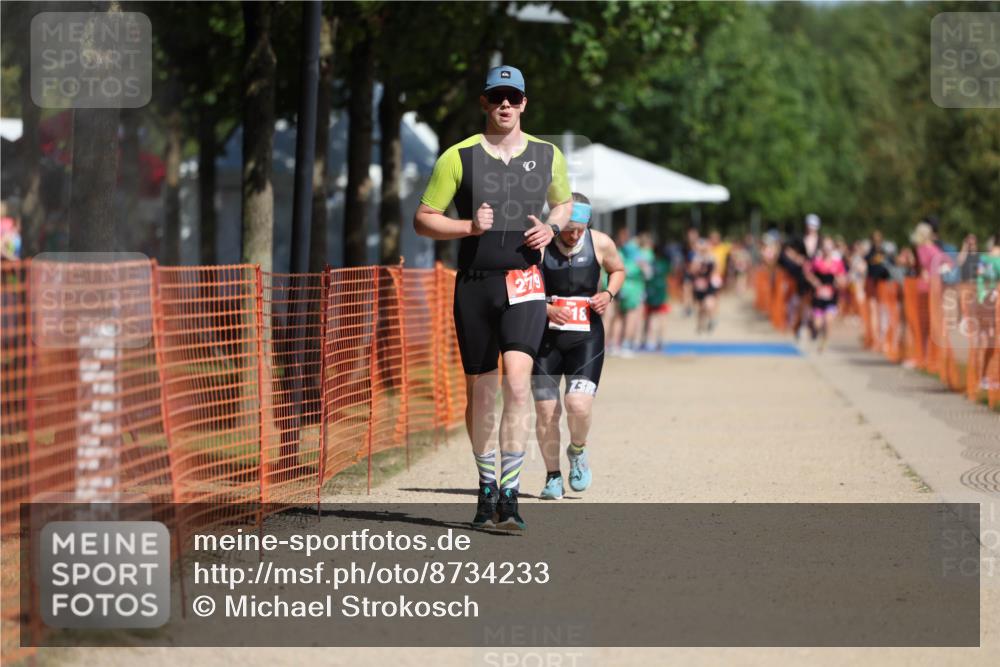 07.09.2025 - 19. Norderstedt Triathlon Michael Strokosch http://msf.ph/oto/8734233 07.09.2025 12:17:00 Laufen 279, 796, 1218 meine-sportfotos.de