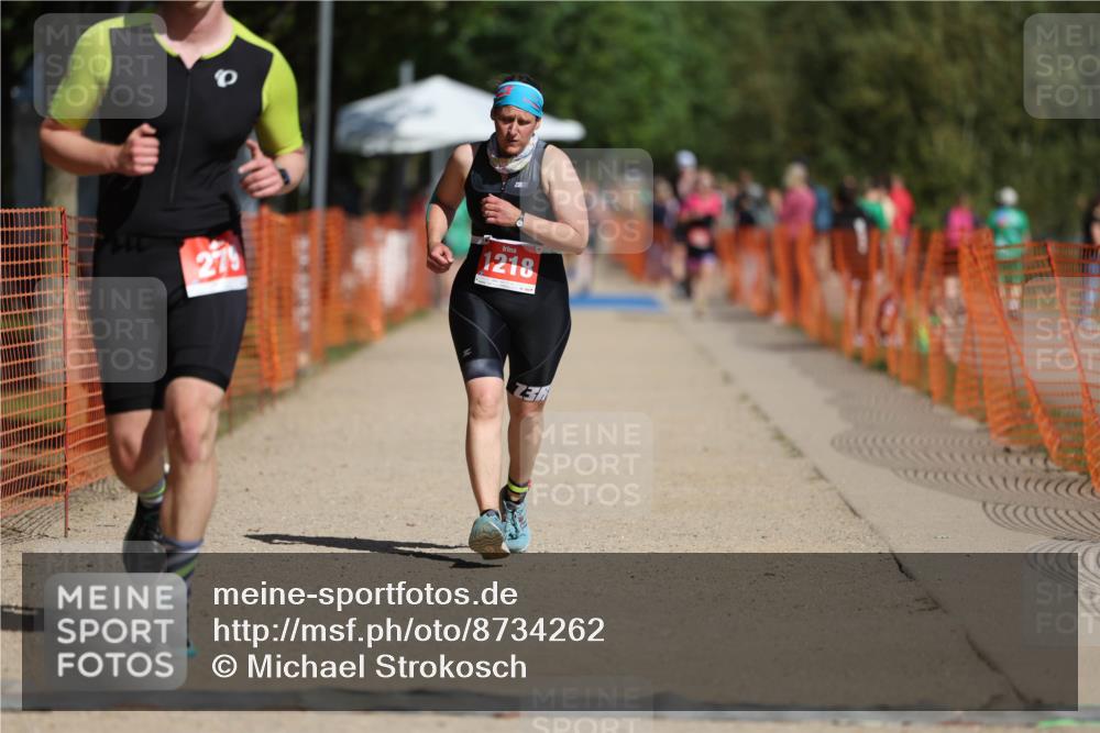07.09.2025 - 19. Norderstedt Triathlon Michael Strokosch http://msf.ph/oto/8734262 07.09.2025 12:17:03 Laufen 279, 1218 meine-sportfotos.de