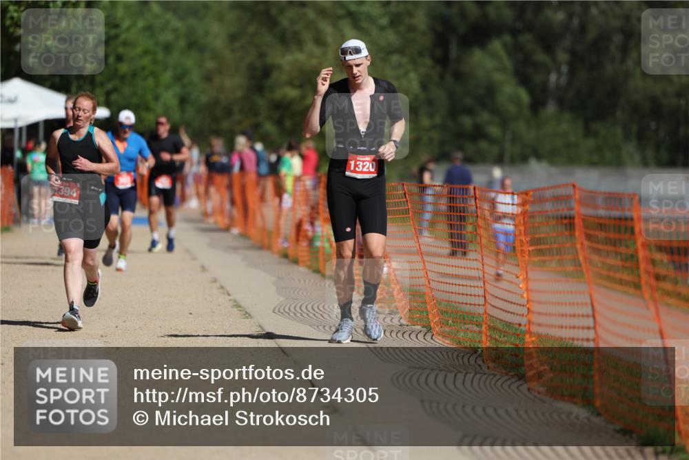 07.09.2025 - 19. Norderstedt Triathlon Michael Strokosch http://msf.ph/oto/8734305 07.09.2025 12:17:23 Laufen 155, 1320, 1394 meine-sportfotos.de
