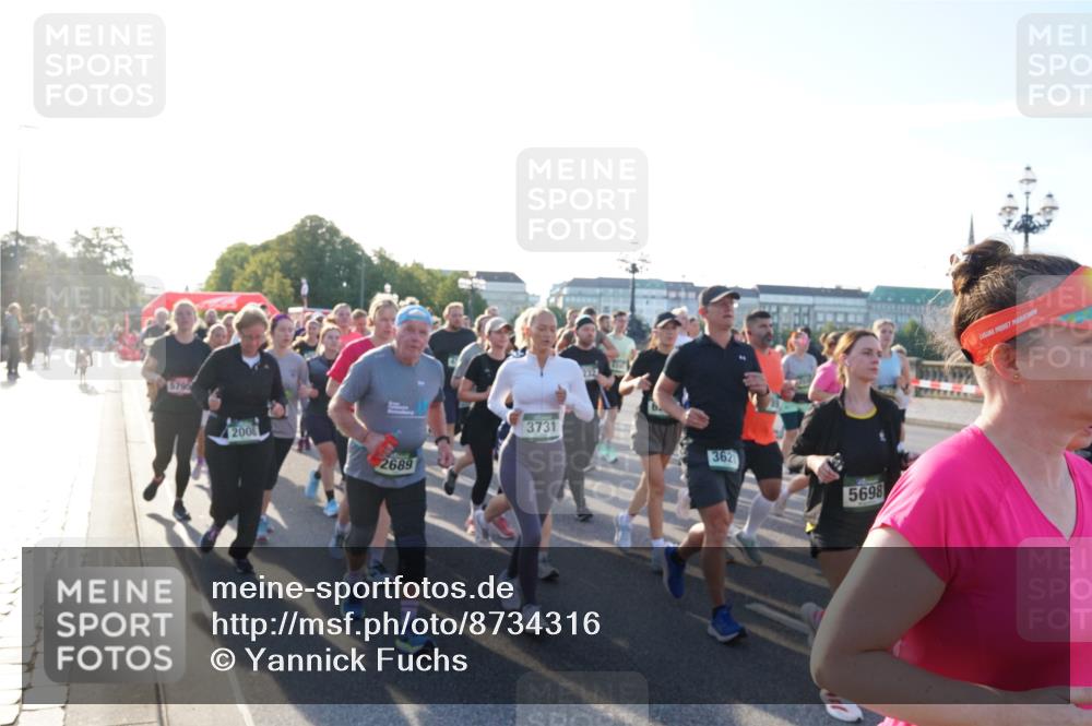 07.09.2025 - BARMER Alsterlauf Yannick Fuchs http://msf.ph/oto/8734316 07.09.2025 09:07:56 Laufen 2008, 2689, 3731, 362, 5698 meine-sportfotos.de