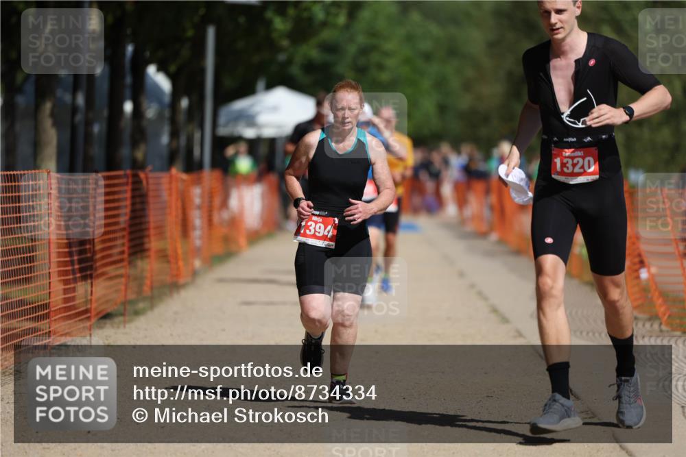 07.09.2025 - 19. Norderstedt Triathlon Michael Strokosch http://msf.ph/oto/8734334 07.09.2025 12:17:26 Laufen 303, 1320, 1357, 1394 meine-sportfotos.de
