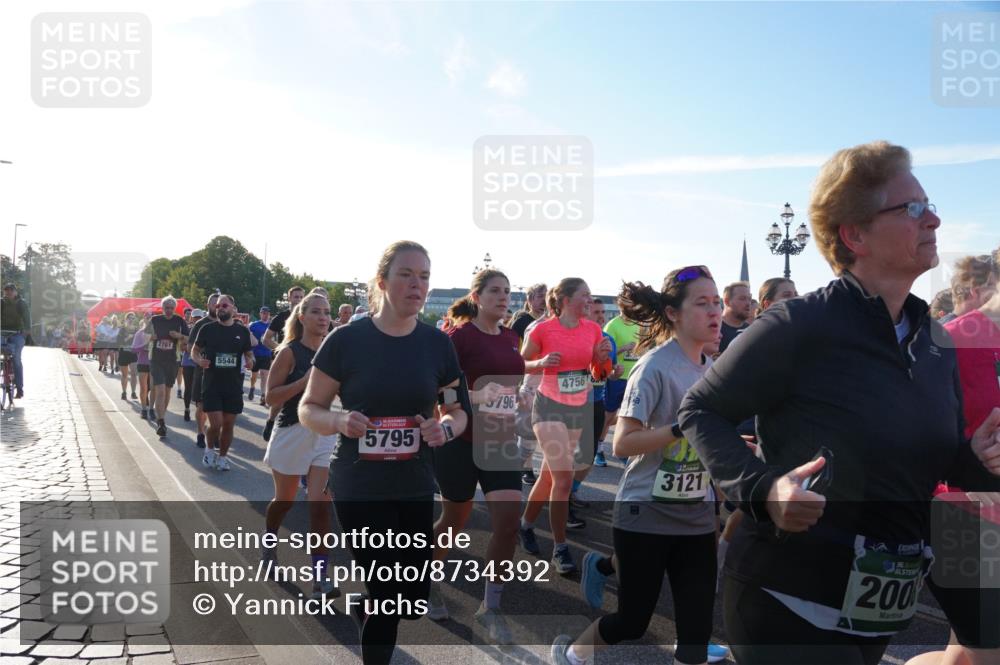 07.09.2025 - BARMER Alsterlauf Yannick Fuchs http://msf.ph/oto/8734392 07.09.2025 09:07:59 Laufen 2761, 5544, 5795, 796, 4756, 3121, 36, 200 meine-sportfotos.de