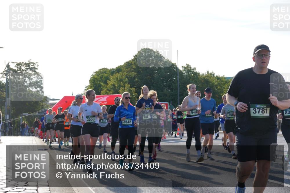 07.09.2025 - BARMER Alsterlauf Yannick Fuchs http://msf.ph/oto/8734409 07.09.2025 09:08:05 Laufen 3553, 2857, 503, 5468, 2525, 5504, 3542, 350, 3781, 83 meine-sportfotos.de