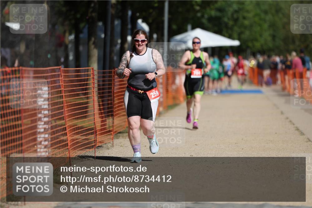 07.09.2025 - 19. Norderstedt Triathlon Michael Strokosch http://msf.ph/oto/8734412 07.09.2025 12:17:55 Laufen 259, 784 meine-sportfotos.de