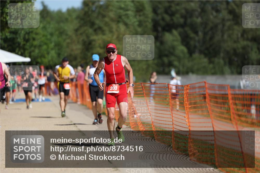 07.09.2025 - 19. Norderstedt Triathlon Michael Strokosch http://msf.ph/oto/8734516 07.09.2025 12:18:15 Laufen 203, 857, 1371 meine-sportfotos.de
