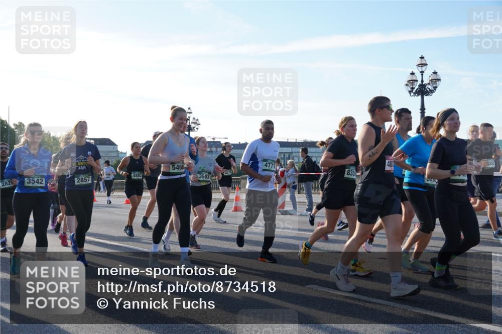 07.09.2025 - BARMER Alsterlauf Yannick Fuchs http://msf.ph/oto/8734518 07.09.2025 09:08:08 Laufen 2821, 3542, 5468, 4771, 48, 8363, 4316, 8356, 4883, 3503, 2857 meine-sportfotos.de