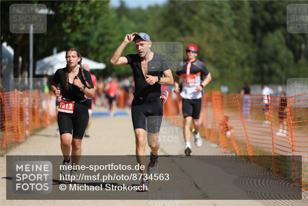 07.09.2025 - 19. Norderstedt Triathlon Michael Strokosch http://msf.ph/oto/8734563 07.09.2025 12:18:27 Laufen 237, 795, 857, 1300, 1313, 1371, 1372 meine-sportfotos.de