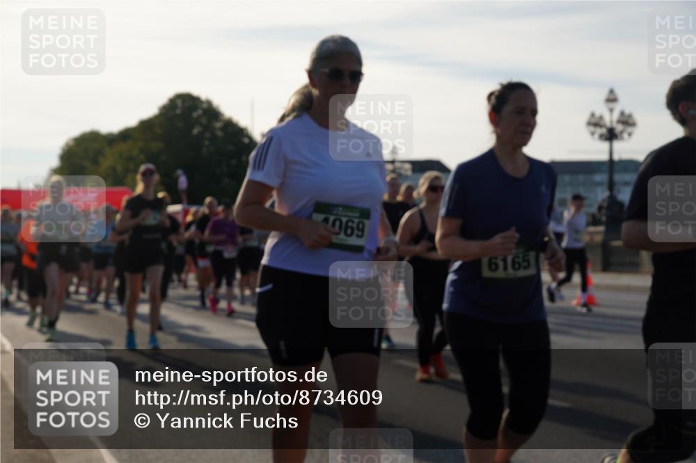 07.09.2025 - BARMER Alsterlauf Yannick Fuchs http://msf.ph/oto/8734609 07.09.2025 09:08:10 Laufen 1069, 6165 meine-sportfotos.de