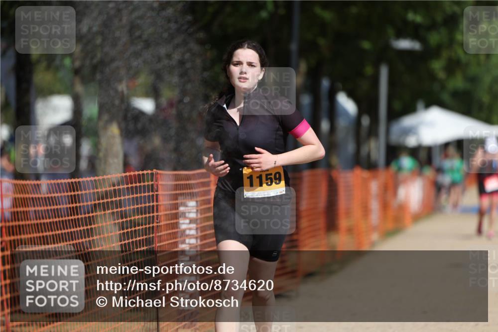 07.09.2025 - 19. Norderstedt Triathlon Michael Strokosch http://msf.ph/oto/8734620 07.09.2025 12:18:42 Laufen 803, 1159 meine-sportfotos.de
