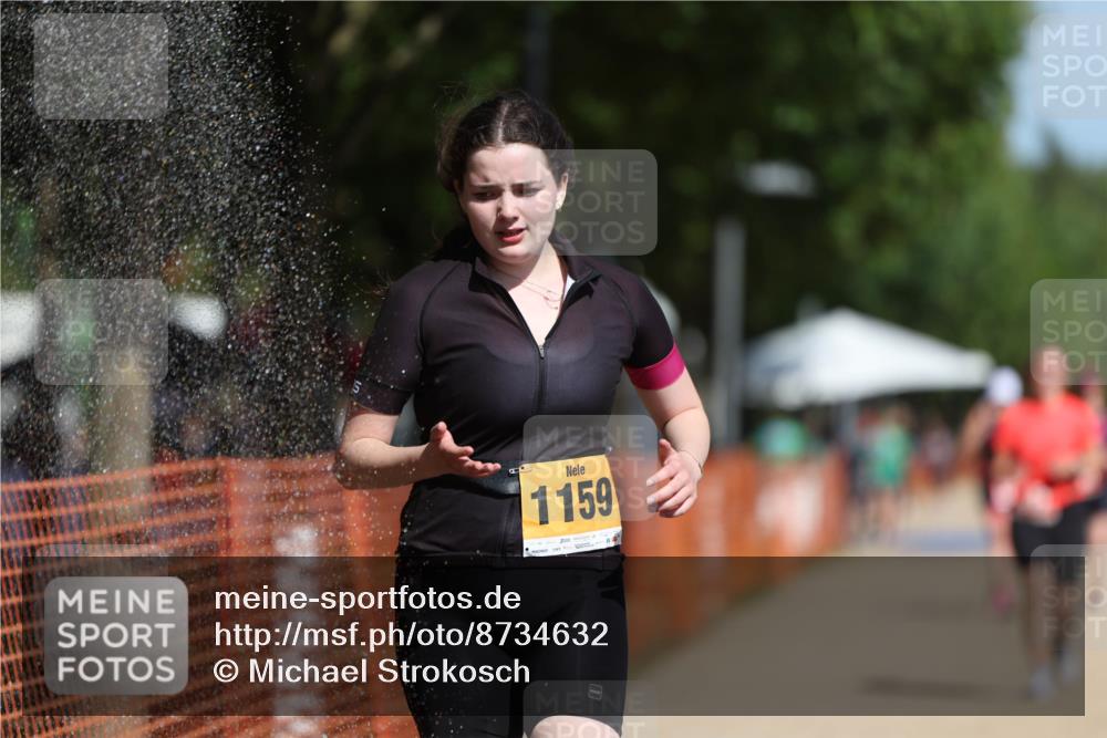 07.09.2025 - 19. Norderstedt Triathlon Michael Strokosch http://msf.ph/oto/8734632 07.09.2025 12:18:43 Laufen 803, 1159 meine-sportfotos.de