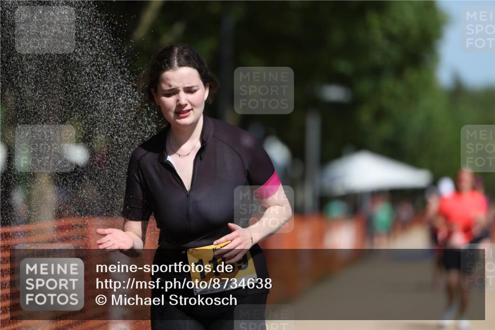 07.09.2025 - 19. Norderstedt Triathlon Michael Strokosch http://msf.ph/oto/8734638 07.09.2025 12:18:43 Laufen 803, 1159 meine-sportfotos.de