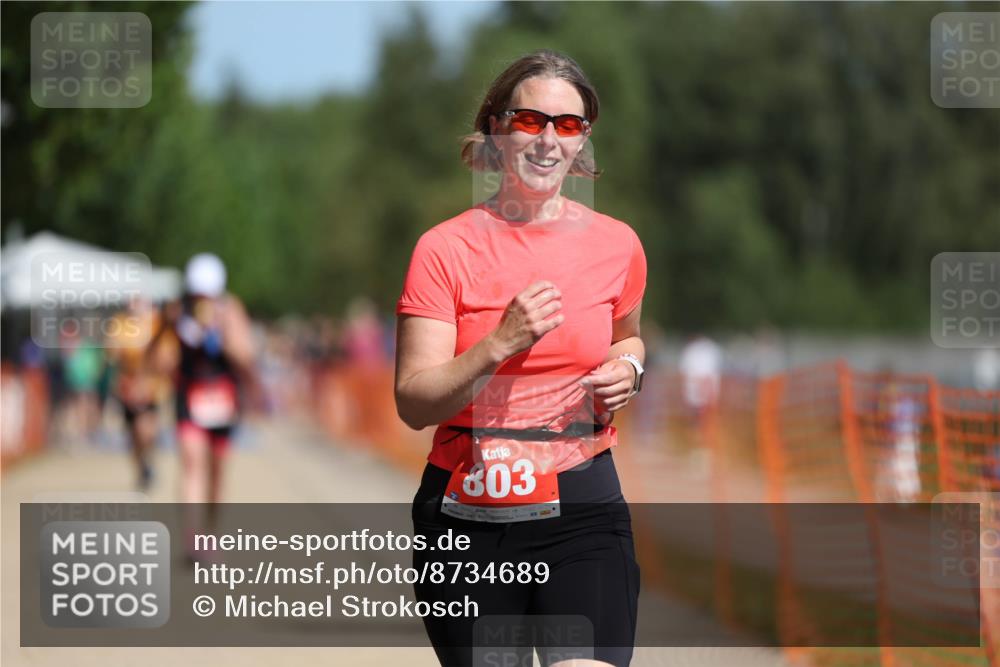 07.09.2025 - 19. Norderstedt Triathlon Michael Strokosch http://msf.ph/oto/8734689 07.09.2025 12:18:50 Laufen 201, 803 meine-sportfotos.de