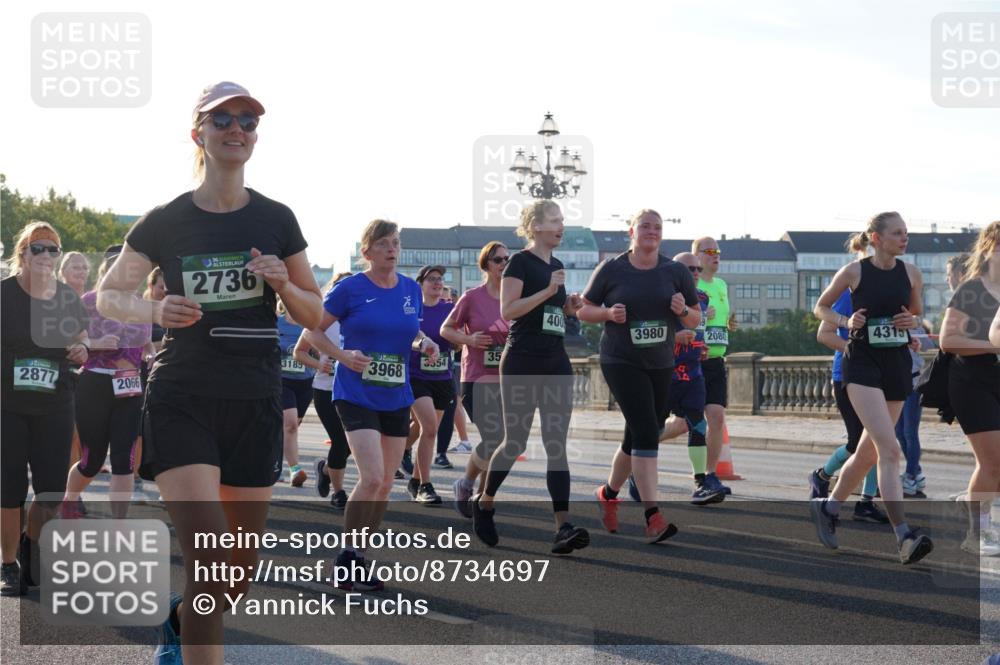 07.09.2025 - BARMER Alsterlauf Yannick Fuchs http://msf.ph/oto/8734697 07.09.2025 09:08:13 Laufen 2877, 2066, 135, 2736, 35, 2554, 3185, 3968, 400, 3980, 4315, 2080 meine-sportfotos.de