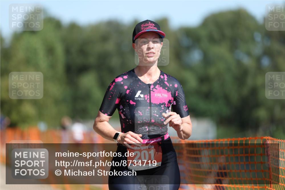 07.09.2025 - 19. Norderstedt Triathlon Michael Strokosch http://msf.ph/oto/8734719 07.09.2025 12:18:55 Laufen 149, 201, 1381 meine-sportfotos.de