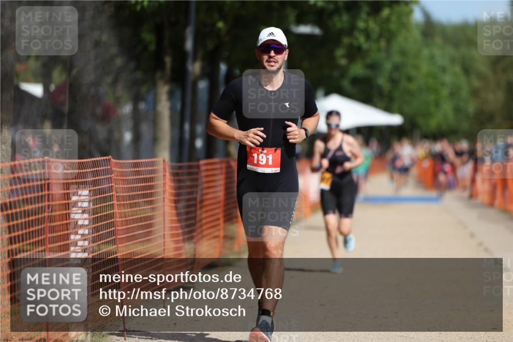 07.09.2025 - 19. Norderstedt Triathlon Michael Strokosch http://msf.ph/oto/8734768 07.09.2025 12:19:06 Laufen 191, 1187 meine-sportfotos.de