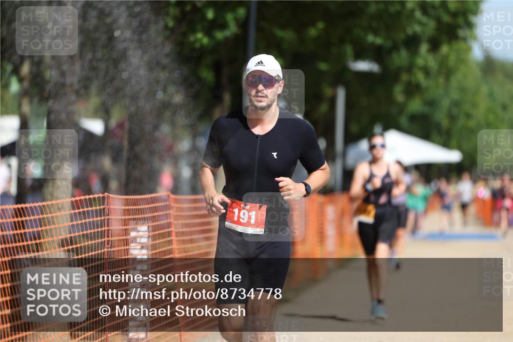07.09.2025 - 19. Norderstedt Triathlon Michael Strokosch http://msf.ph/oto/8734778 07.09.2025 12:19:07 Laufen 191, 1187 meine-sportfotos.de