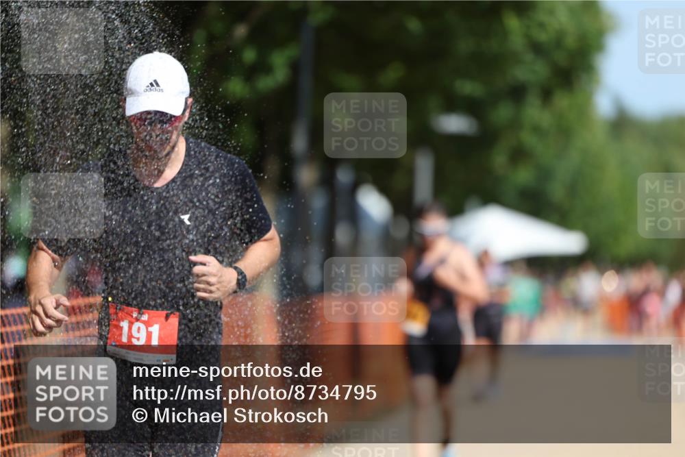 07.09.2025 - 19. Norderstedt Triathlon Michael Strokosch http://msf.ph/oto/8734795 07.09.2025 12:19:08 Laufen 191, 1187 meine-sportfotos.de