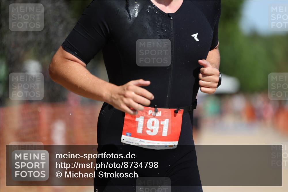07.09.2025 - 19. Norderstedt Triathlon Michael Strokosch http://msf.ph/oto/8734798 07.09.2025 12:19:10 Laufen 191, 1187, 1286 meine-sportfotos.de