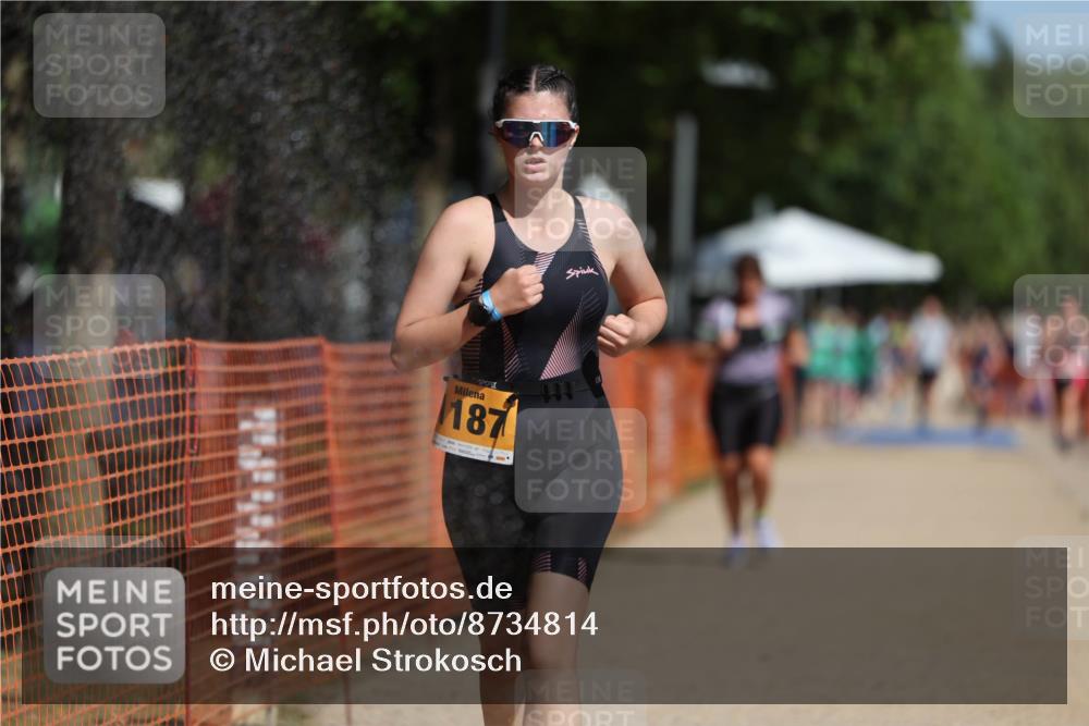 07.09.2025 - 19. Norderstedt Triathlon Michael Strokosch http://msf.ph/oto/8734814 07.09.2025 12:19:11 Laufen 191, 1187, 1286 meine-sportfotos.de