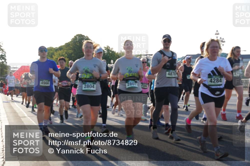 07.09.2025 - BARMER Alsterlauf Yannick Fuchs http://msf.ph/oto/8734829 07.09.2025 09:08:18 Laufen 4966, 1761, 2804, 2807, 2382, 4878, 4284 meine-sportfotos.de