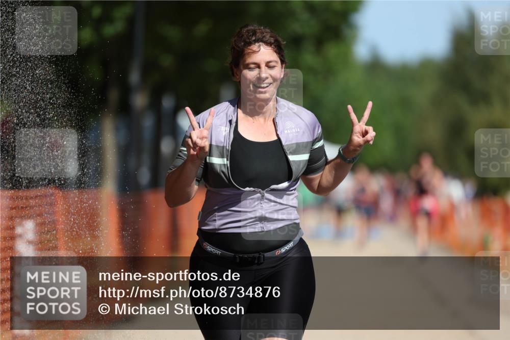 07.09.2025 - 19. Norderstedt Triathlon Michael Strokosch http://msf.ph/oto/8734876 07.09.2025 12:19:19 Laufen 1286 meine-sportfotos.de