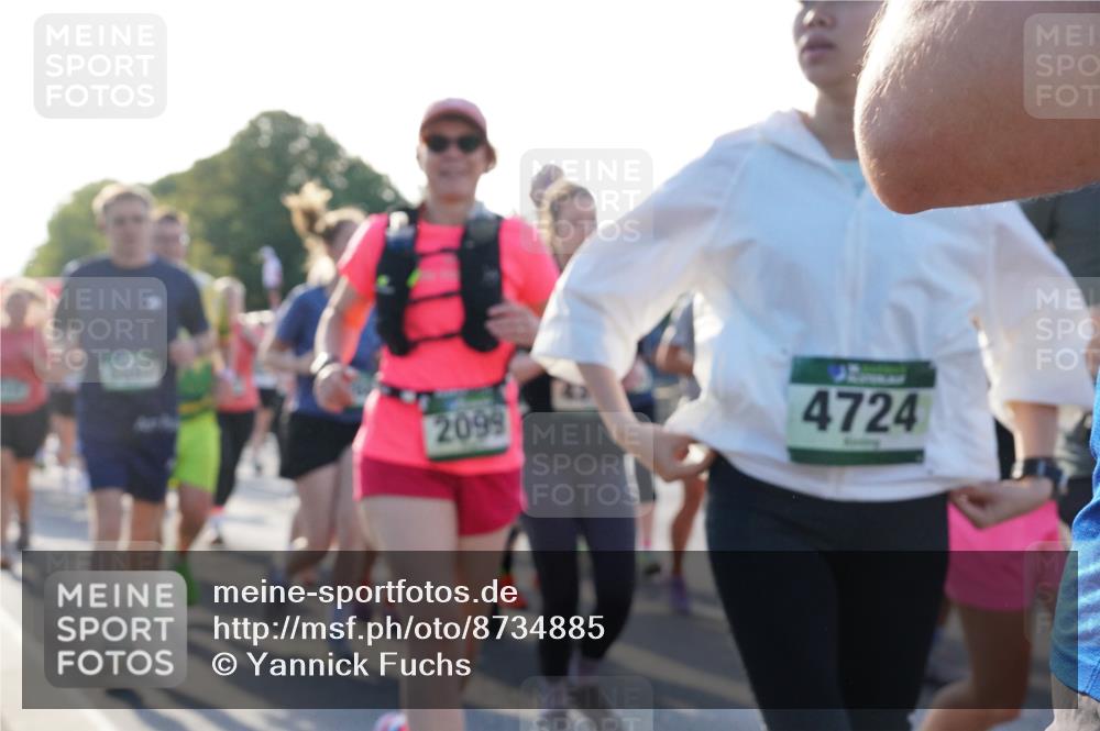 07.09.2025 - BARMER Alsterlauf Yannick Fuchs http://msf.ph/oto/8734885 07.09.2025 09:08:22 Laufen 2099, 4724 meine-sportfotos.de