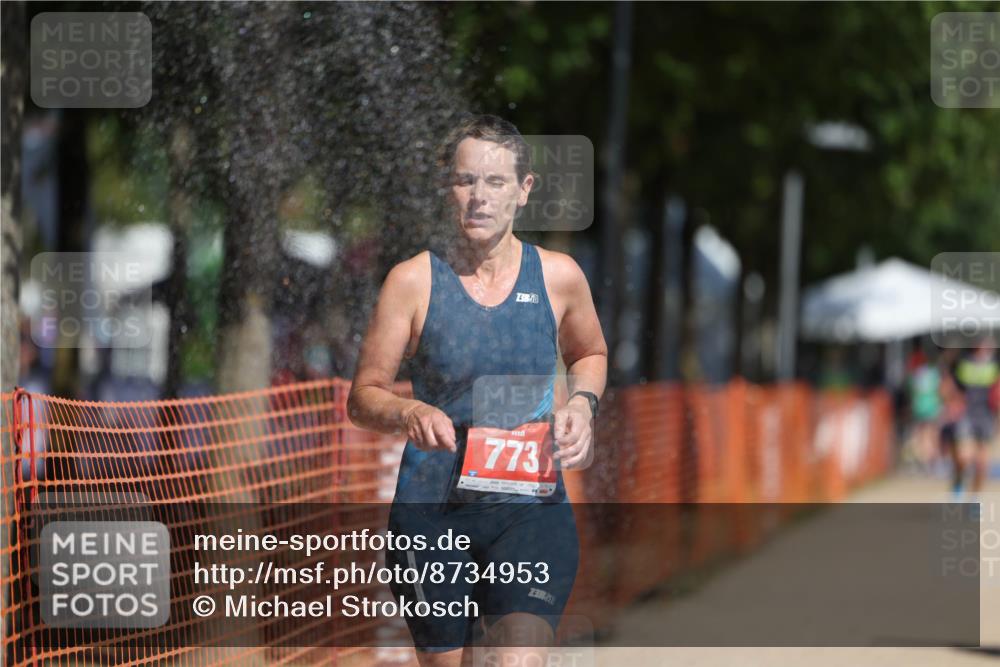 07.09.2025 - 19. Norderstedt Triathlon Michael Strokosch http://msf.ph/oto/8734953 07.09.2025 12:19:35 Laufen 773, 801, 1333 meine-sportfotos.de