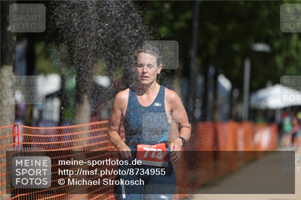 07.09.2025 - 19. Norderstedt Triathlon Michael Strokosch http://msf.ph/oto/8734955 07.09.2025 12:19:35 Laufen 773, 801, 1333 meine-sportfotos.de