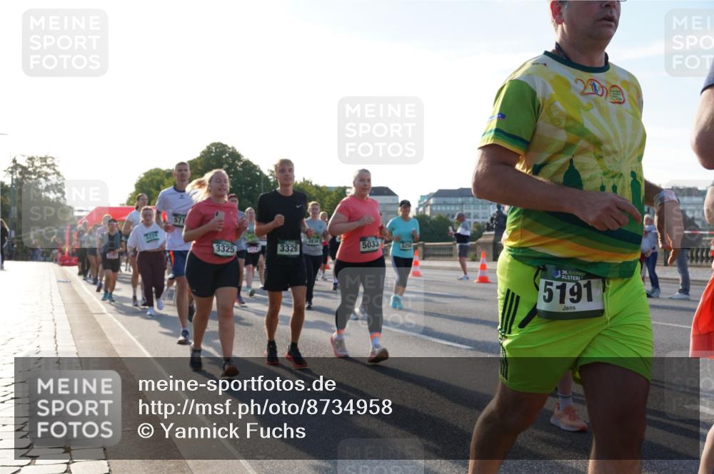 07.09.2025 - BARMER Alsterlauf Yannick Fuchs http://msf.ph/oto/8734958 07.09.2025 09:08:25 Laufen 5927, 3325, 3934, 3326, 5033, 5294, 36, 5191 meine-sportfotos.de